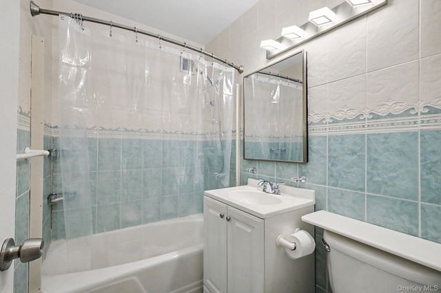 30 Lake Street 7A, White Plains, NY 10603