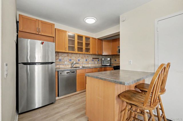 30 Lake Street 7A, White Plains, NY 10603
