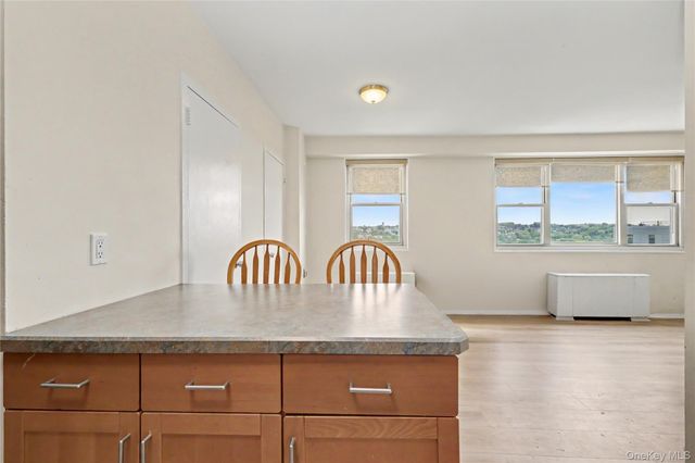 30 Lake Street 7A, White Plains, NY 10603