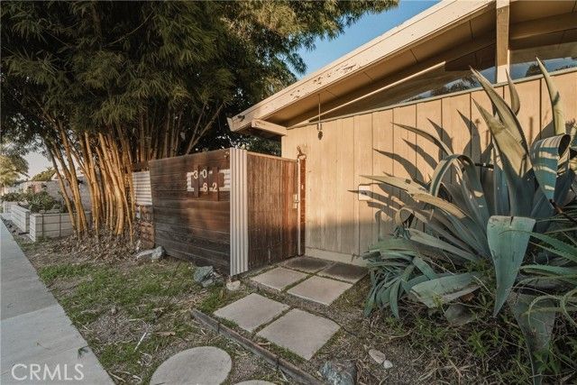 3062 Lees, Long Beach, CA 90808