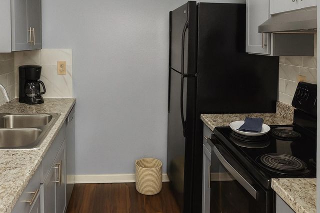 8433 Hearth Dr Drive 35, Houston, TX 77054