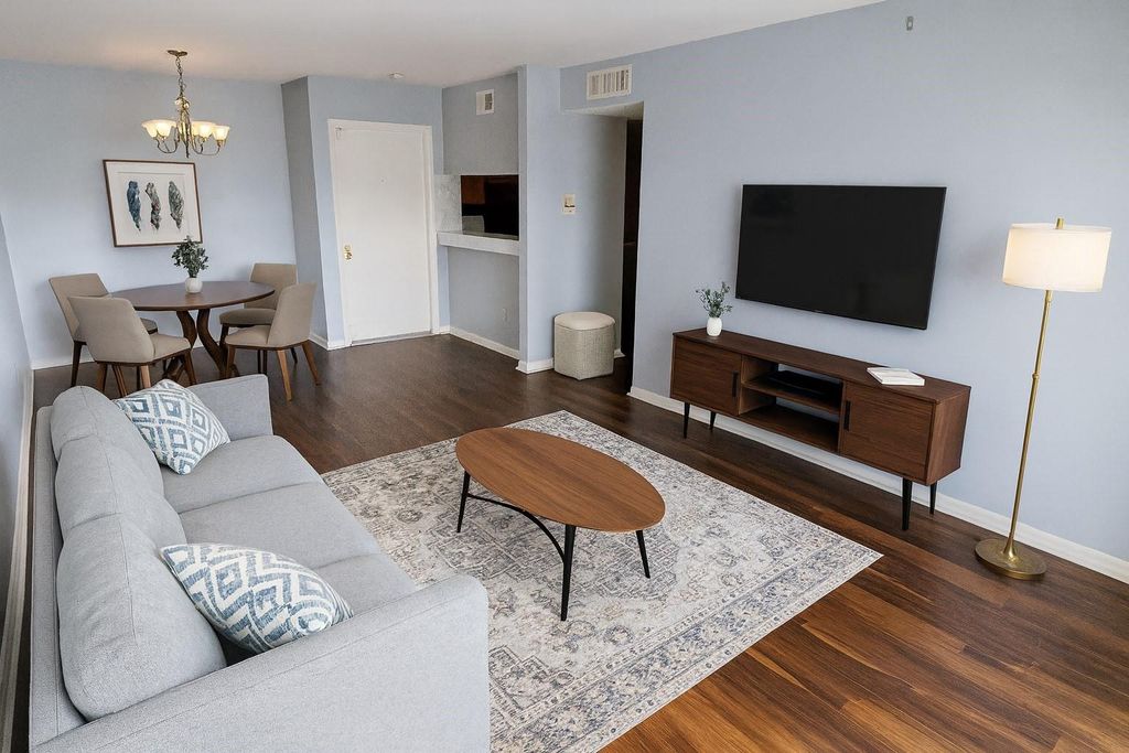 8433 Hearth Dr Drive 35, Houston, TX 77054