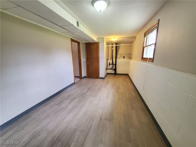 1272 State Road, Wadsworth, OH 44281