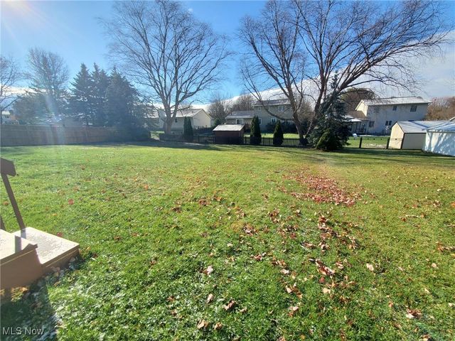 1272 State Road, Wadsworth, OH 44281