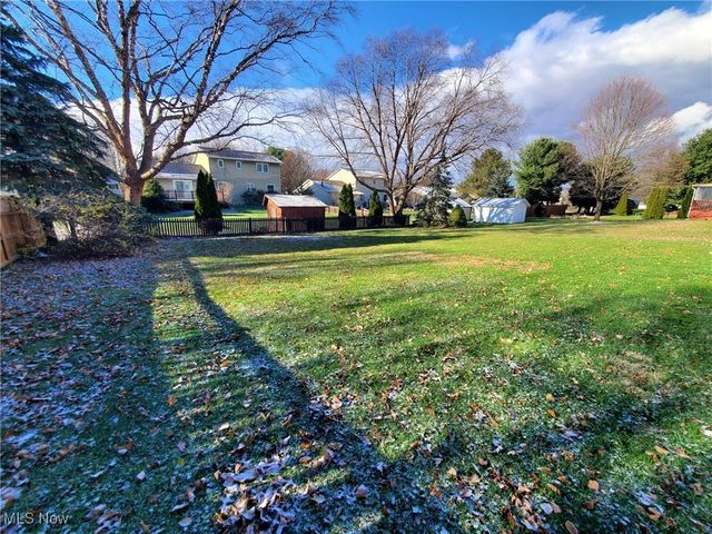 1272 State Road, Wadsworth, OH 44281