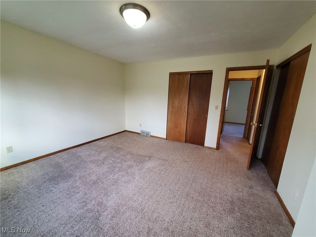 1272 State Road, Wadsworth, OH 44281