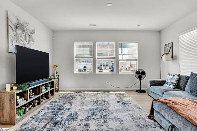 313 Novelty Drive, Greer, SC 29651