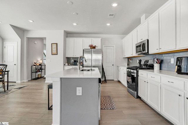 313 Novelty Drive, Greer, SC 29651