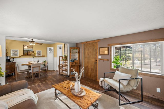 6018 N Argonne Rd, Spokane, WA 99217