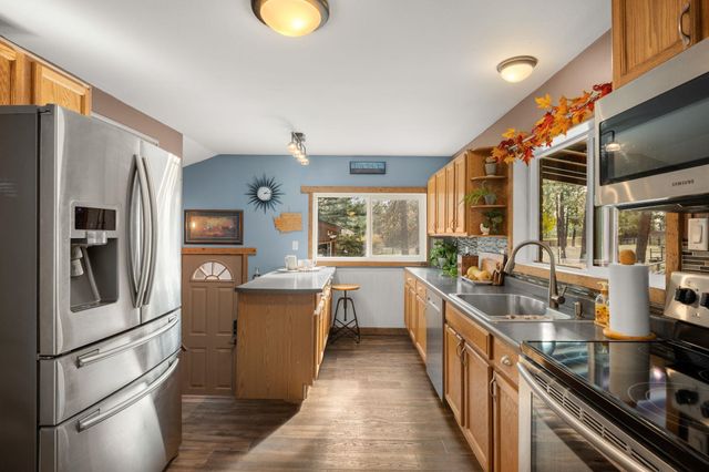 6018 N Argonne Rd, Spokane, WA 99217
