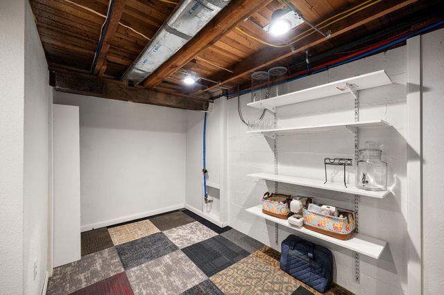 6018 N Argonne Rd, Spokane, WA 99217
