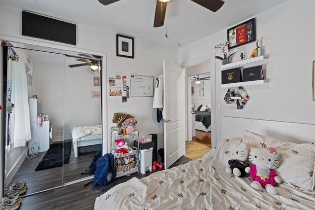 1520 Avenue C N, Elgin, TX 78621