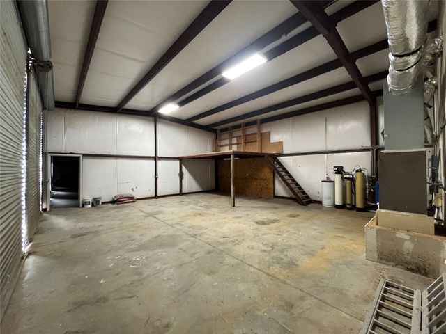 1673 County Road 295, Hico, TX 76457