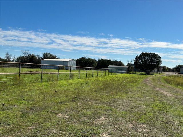 1673 County Road 295, Hico, TX 76457