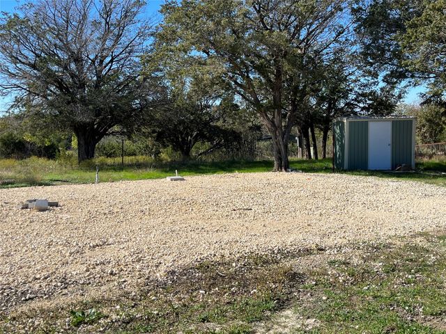 1673 County Road 295, Hico, TX 76457