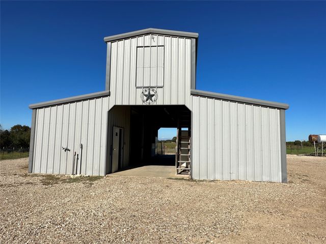 1673 County Road 295, Hico, TX 76457