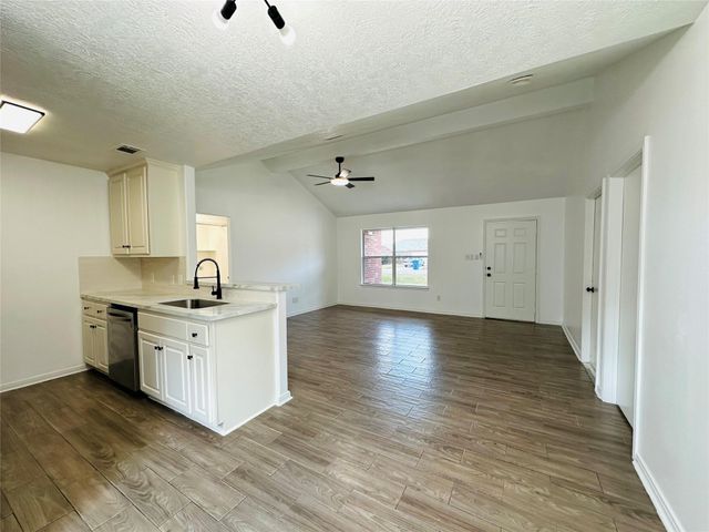 16232 Sun View Lane, Conroe, TX 77302