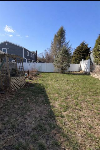 2 Margaret Lane, Huntington, NY 11743