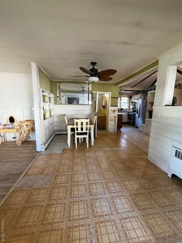 2 Margaret Lane, Huntington, NY 11743