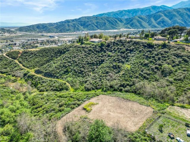 1166 Deercrest, San Bernardino, CA 92407