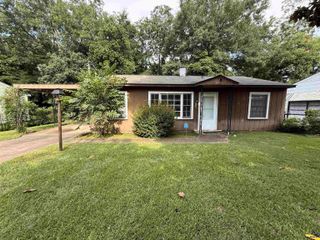 206 Johns Road, Warner Robins, GA 31093