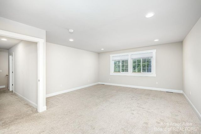 2 Maple Village Ct., Ann Arbor, MI 48103