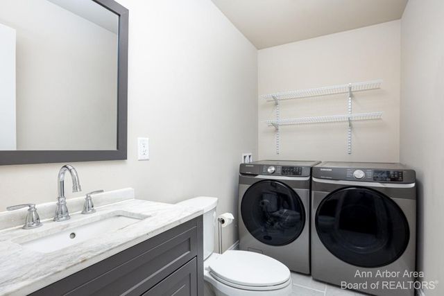 2 Maple Village Ct., Ann Arbor, MI 48103