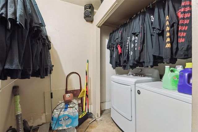 820 Lawton Avenue, Moore, OK 73160