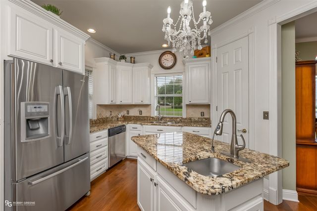 347 Crosscreek Drive, Bossier City, LA 71111