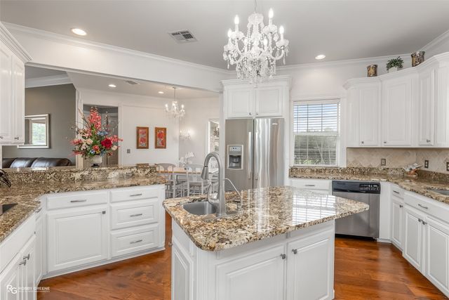 347 Crosscreek Drive, Bossier City, LA 71111