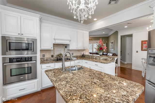 347 Crosscreek Drive, Bossier City, LA 71111