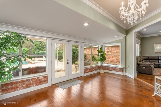 347 Crosscreek Drive, Bossier City, LA 71111