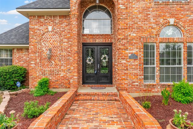 347 Crosscreek Drive, Bossier City, LA 71111