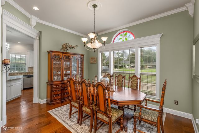 347 Crosscreek Drive, Bossier City, LA 71111