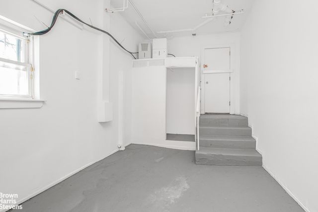 2768 NETHERLAND Avenue, New York City, NY 10463