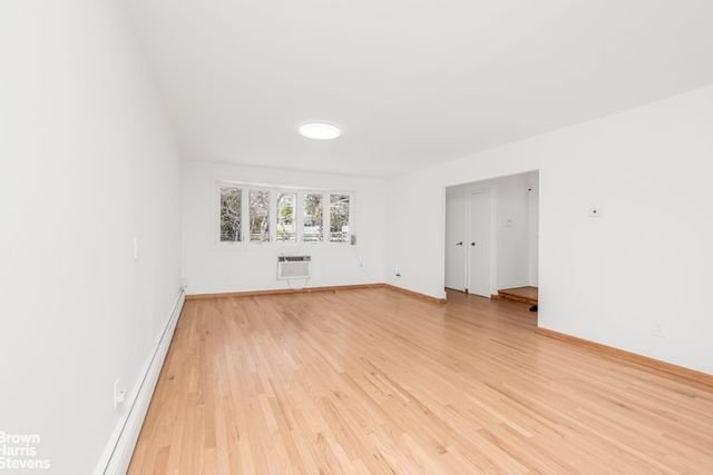 2768 NETHERLAND Avenue, New York City, NY 10463