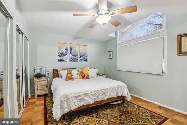 18816 ALPENGLOW LN, Brookeville, MD 20833