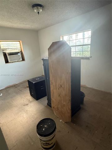 17501 NW 41st Ave, Miami Gardens, FL 33055