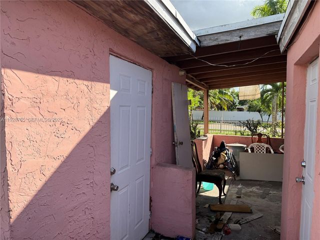 17501 NW 41st Ave, Miami Gardens, FL 33055