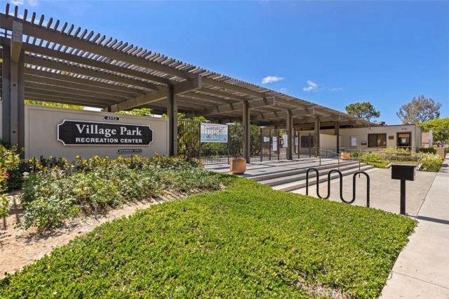 63 Seton, Irvine, CA 92612