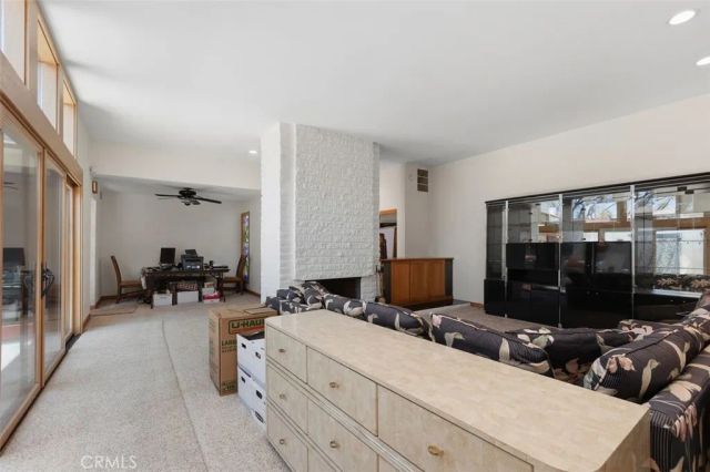 63 Seton, Irvine, CA 92612