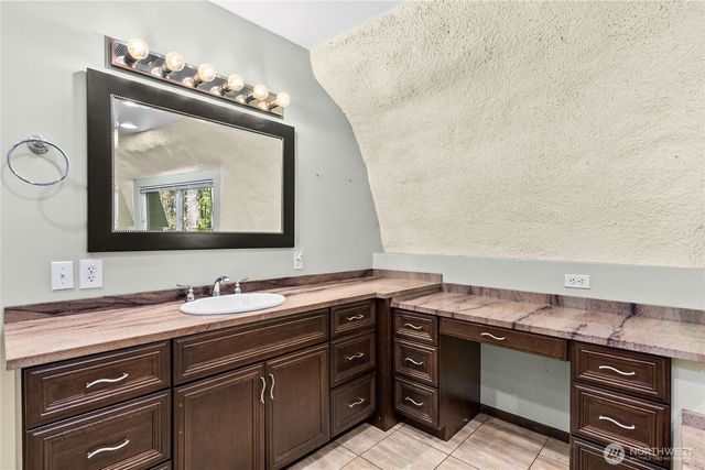 18807 Bald Hill Road SE, Yelm, WA 98597