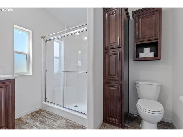 13900 Se HIGHWAY 212 159, Clackamas, OR 97015
