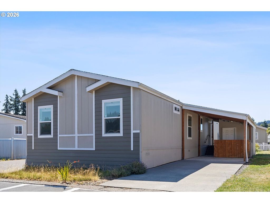 13900 Se HIGHWAY 212 159, Clackamas, OR 97015