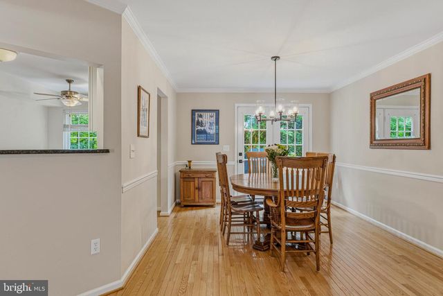 37 FARNHAM WAY, Lutherville Timonium, MD 21093