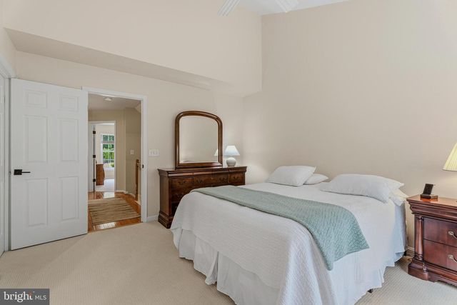 37 FARNHAM WAY, Lutherville Timonium, MD 21093
