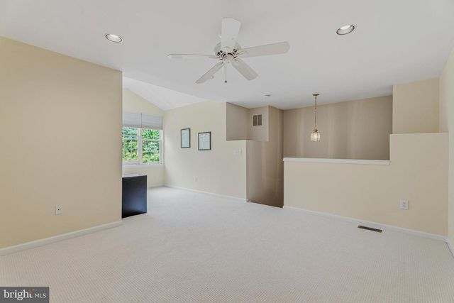 37 FARNHAM WAY, Lutherville Timonium, MD 21093