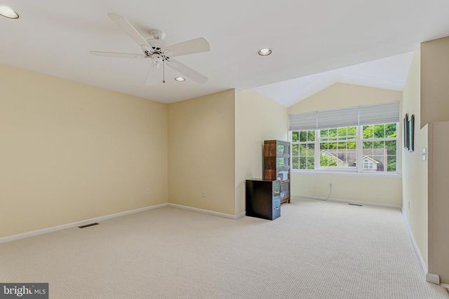 37 FARNHAM WAY, Lutherville Timonium, MD 21093