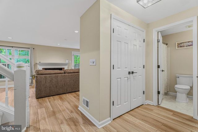 37 FARNHAM WAY, Lutherville Timonium, MD 21093