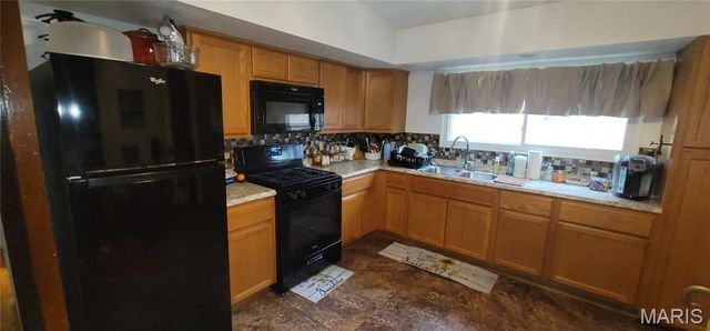 9926 Cambria Drive, Moline Acres, MO 63136